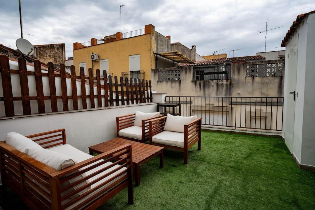 Apartamento El Castuo Centro Historico Con Parking Caces Exterior foto